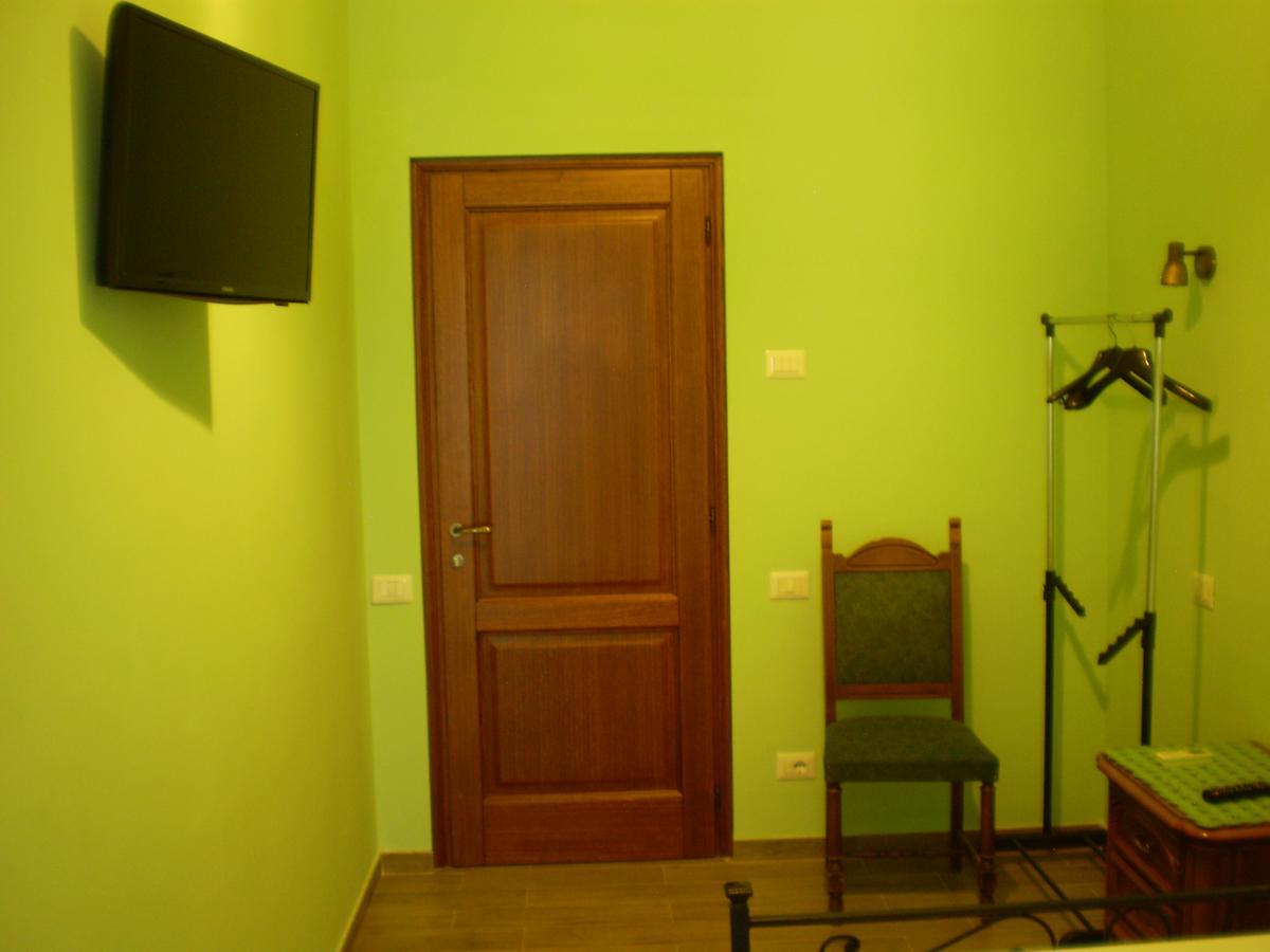 Agriturismo Casale Sera Fontana Liri Esterno foto